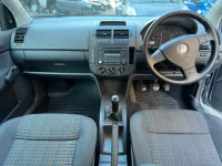 Begagnad VW Polo 2007 Silver Halvkombi
