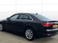 Begagnad Audi A4 Comfort 150 HK (110 kW) 2018 Svart Sedan