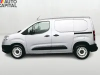 Usado Toyota Proace Active 100 HP (73 kW) 2022 Cinzento Monovolume