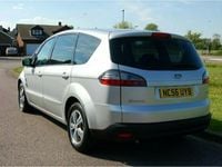 Begagnad Ford S-MAX S 2007 Minibuss