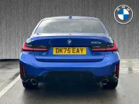 Begagnad BMW 330e M Sport 2025 Blå Sedan
