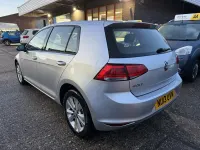 Used VW Golf VII SE 105 HP (77 kW) 2013 Silver Hatchback