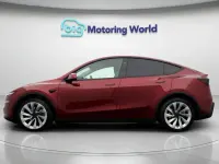 Używany Tesla Model Y RWD 286 kW (389 KM) 2025 Czerwony SUV