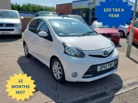 Used Toyota Aygo 2014 White Hatchback