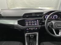 Used Audi Q3 Advanced 150 HP (110 kW) 2022 White SUV