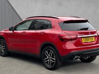Used Mercedes GLA180 Urban 122 HP (89 kW) 2019 Red SUV