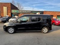 Used Ford Grand Tourneo Connect Titanium 120 HP (88 kW) 2015 Black MPV