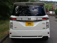 Used Nissan Elgrand Pack 2010 White MPV