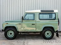 Used Land Rover Defender Heritage 2004 Green Estate