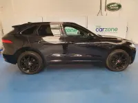 Begagnad Jaguar F-Pace Chequered Flag 180 HK (132 kW) 2019 Svart SUV
