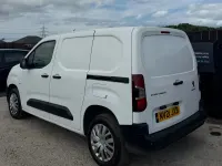 Used Peugeot Partner 101 HP (74 kW) 2021 White MPV