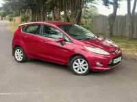 Used Ford Fiesta Zetec 82 HP (60 kW) 2009 Red Hatchback