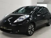 Used Nissan Leaf Tekna 80 kW (109 HP) 2016 Black Hatchback