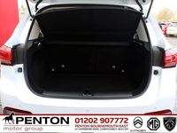 Used MG ZS Trophy 196 HP (144 kW) 2024 White SUV