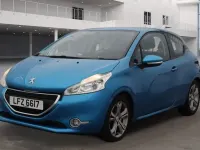 Used Peugeot 208 Active 82 HP (60 kW) 2012 Blue Hatchback