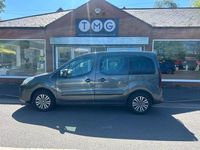 Gebraucht Peugeot Partner Tepee Active 98 PS (72 kW) 2017 Grau Van / Kleinbus