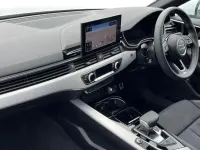 Used Audi A4 S-Line 200 HP (147 kW) 2024 White Estate