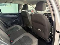 Used VW Golf VII GT 130 HP (95 kW) 2019 White Hatchback