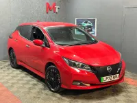 Gebraucht Nissan Leaf N-Connecta 160 kW (218 PS) 2022 Rot Kleinwagen