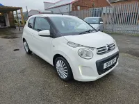 Used Citroën C1 Feel 68 HP (50 kW) 2015 White Hatchback