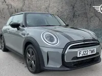 Używany Mini Cooper Classic 134 KM (98 kW) 2022 Szary Hatchback