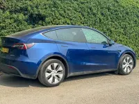 Used Tesla Model Y Long Range AWD 286 kW (389 HP) 2025 SUV