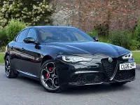Ny Alfa Romeo Giulia Sprint 276 HK (202 kW) 2026 Svart Sedan