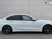 Usado BMW 330e M Sport 292 HP (214 kW) 2024 Branco Sedan
