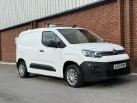 Used Citroën Berlingo Start 75 HP (55 kW) 2020 White MPV