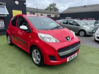 Used Peugeot 107 Sportium 68 HP (50 kW) 2011 Red Hatchback