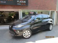 Used Renault Zoe Dynamique 64 kW (88 HP) 2015 Black Hatchback