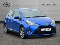 Used Toyota Yaris Hybrid 2017 Blue Hatchback