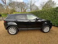 Used Land Rover Range Rover evoque SE 2016 Black Estate
