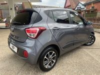 used Hyundai i10 PREMIUM