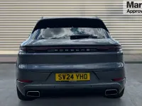 Used Porsche Cayenne 353 HP (259 kW) 2024 Grey SUV