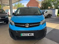 Used Vauxhall Vivaro 100 kW (136 HP) 2022 Blue MPV