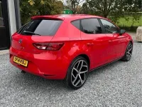 Used Seat Leon SE 105 HP (77 kW) 2014 Red Hatchback