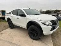 Begagnad Mitsubishi L200 181 HK (133 kW) 2020 Vit Pickup