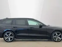 Usado Volvo V60 Ultra 194 CV (142 kW) 2025 Negro Familiar