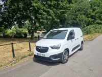 Used Vauxhall Combo Edition 100 HP (73 kW) 2019 White MPV