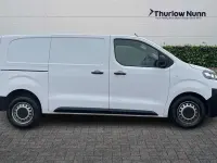 Używany Citroën Dispatch 2023 Biały Minivan