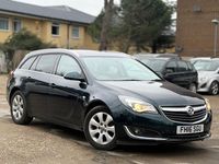 Used Vauxhall Insignia SRi 2016 Green Estate