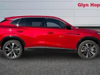 New MG HS Trophy 224 HP (164 kW) 2026 Red SUV