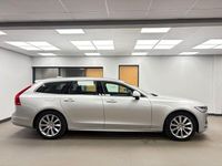 Used Volvo V90 Momentum 190 HP (139 kW) 2019 Silver Estate