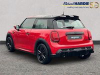 Used Mini Cooper Hatch 134 HP (98 kW) 2023 Red Hatchback