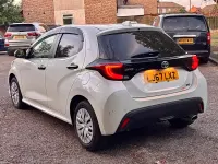 Used Toyota Yaris 91 HP (66 kW) 2021 White Hatchback