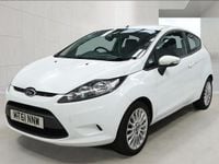 Used Ford Fiesta Style 82 HP (60 kW) 2012 White Hatchback