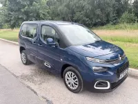 Used Citroën Berlingo Feel 2020 Blue MPV