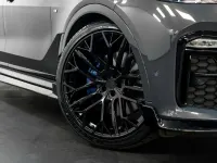 Usado BMW X7 M Sport 376 HP (276 kW) 2021 Cinzento SUV