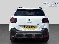 Used Citroën C3 Aircross PureTech 108 HP (79 kW) 2023 White SUV